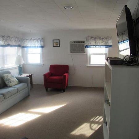 Nice Size Duplex Steps To The Beach Apartment Brant Beach Bagian luar foto